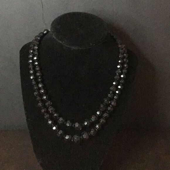 Vintage Hong Kong black 2 strand angular cut bead necklace - Picture 1 of 7